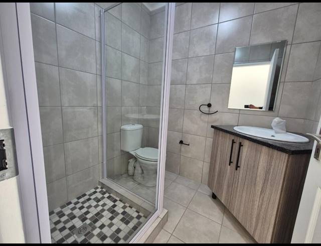 2 BEDROOM TOWNHOUSE FOR SALE IN BRACKENDOWNS